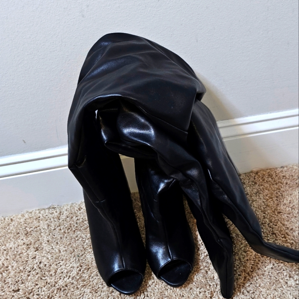 Liliana Black Thigh High Boots